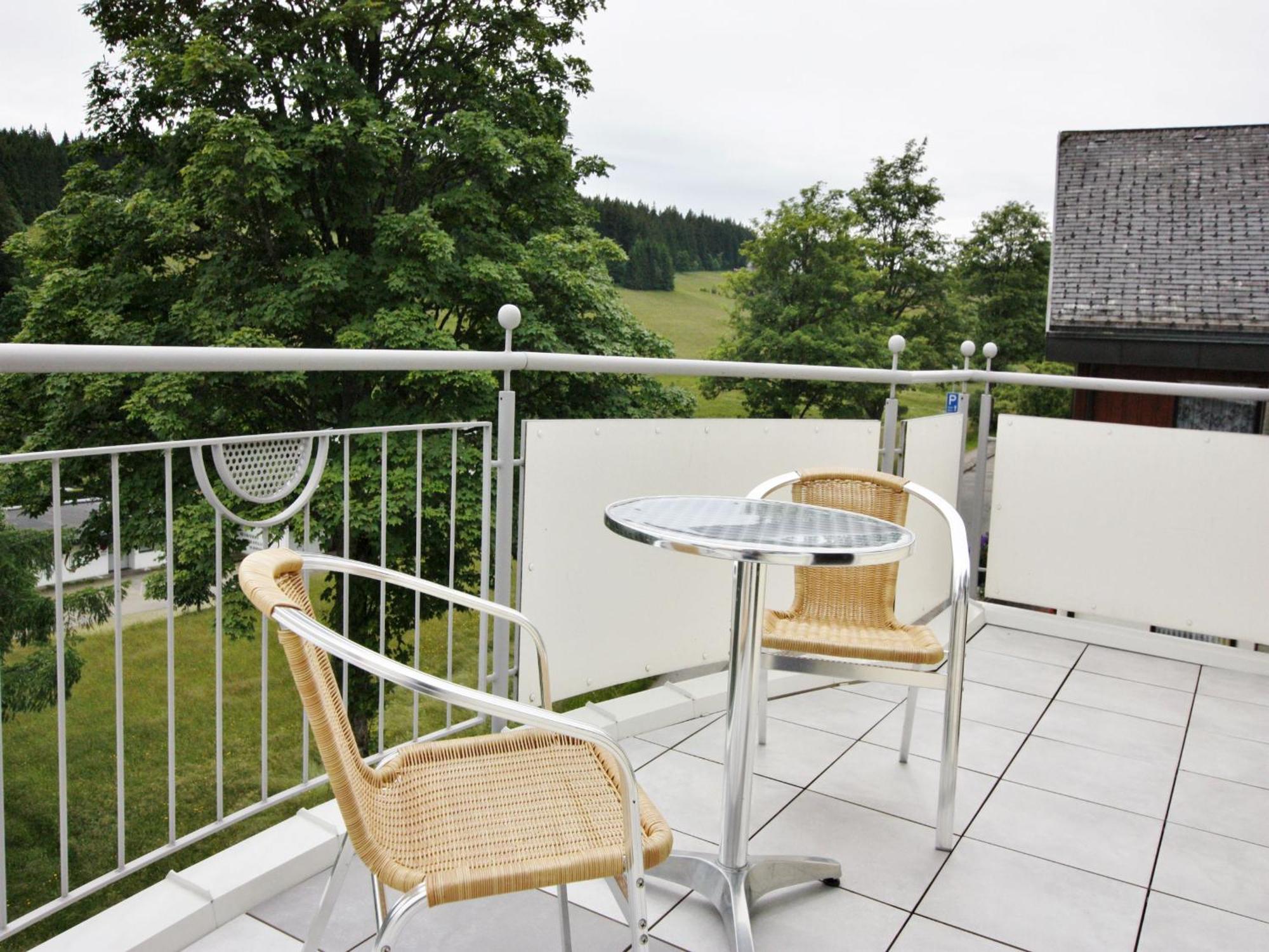 Ferienwohnungen Uhren Allgaier Schoenwald im Schwarzwald Exterior photo