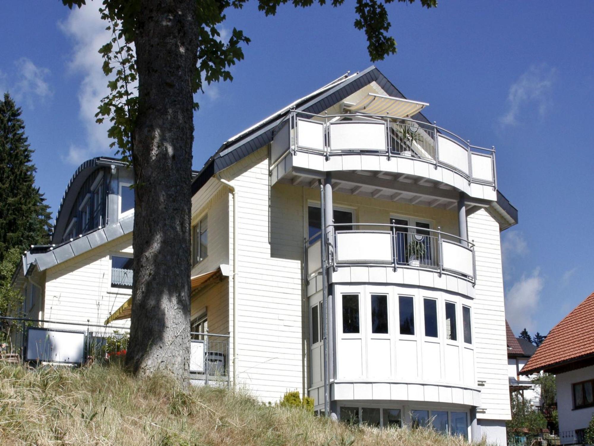 Ferienwohnungen Uhren Allgaier Schoenwald im Schwarzwald Exterior photo